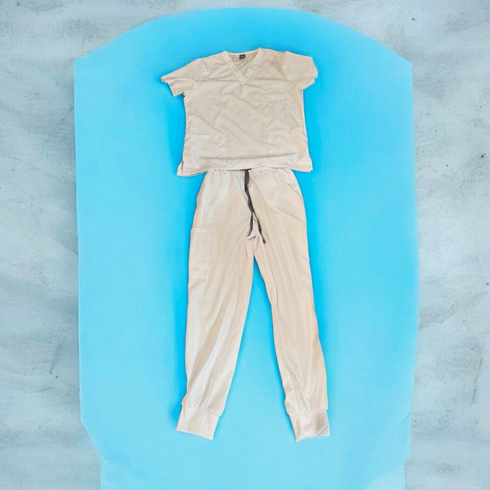 Women's S White 2-Piece Polyester Scrub Set Size S